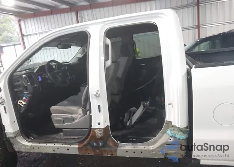 2017 Chevrolet Silverado 1500 Custom из США, поврежденный, VIN 1GCVKPEC8HZ201079